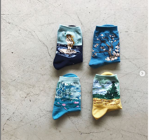 Art Patterned Casual Crew Socks (4 pairs) Women Kids Famous Painting Collection Venus AE14 - intypesocks